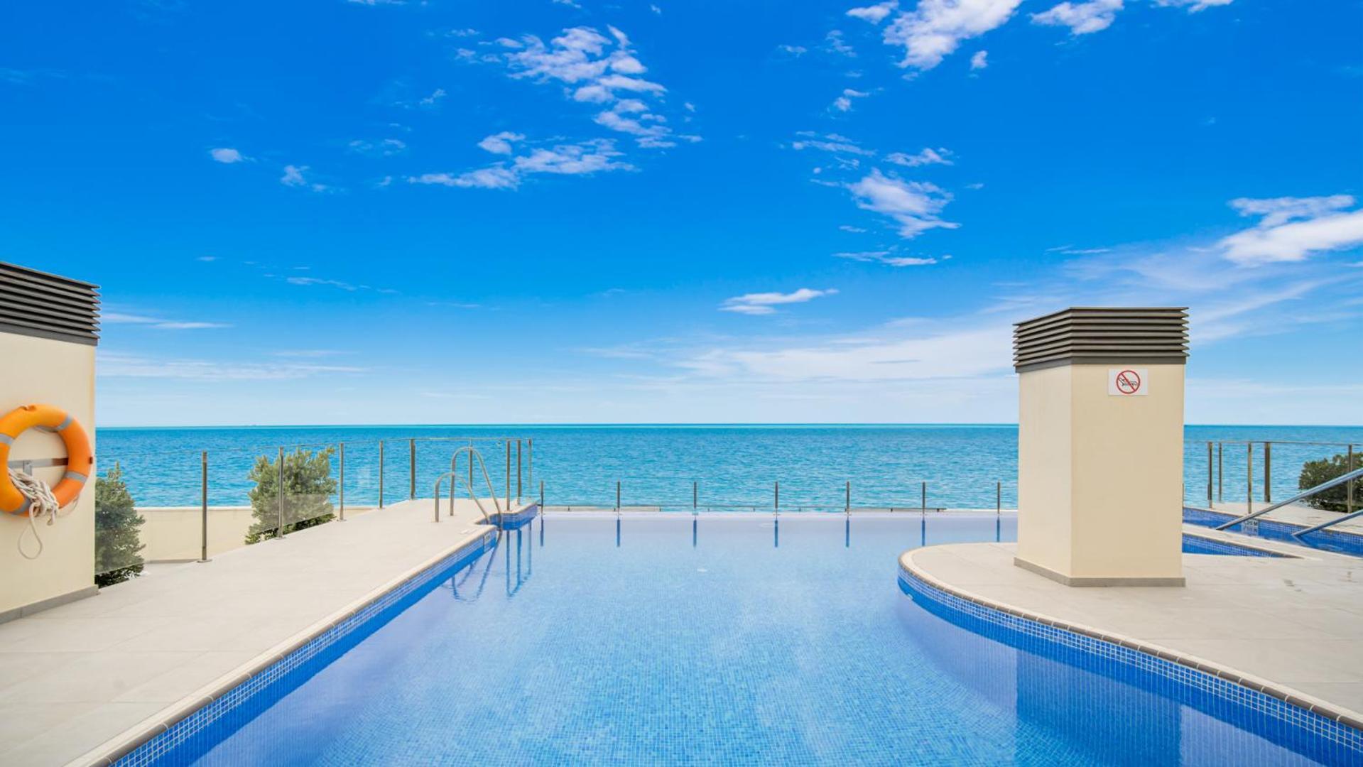 Splendid View Cosmo Beach Between Cancelada And Estepona Exterior foto